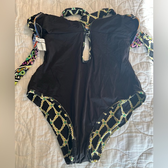 Trina Turk one piece - Picture 4 of 4